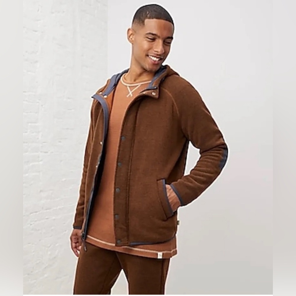 NWT Men’s UpWest Adventure Fleece (xs)